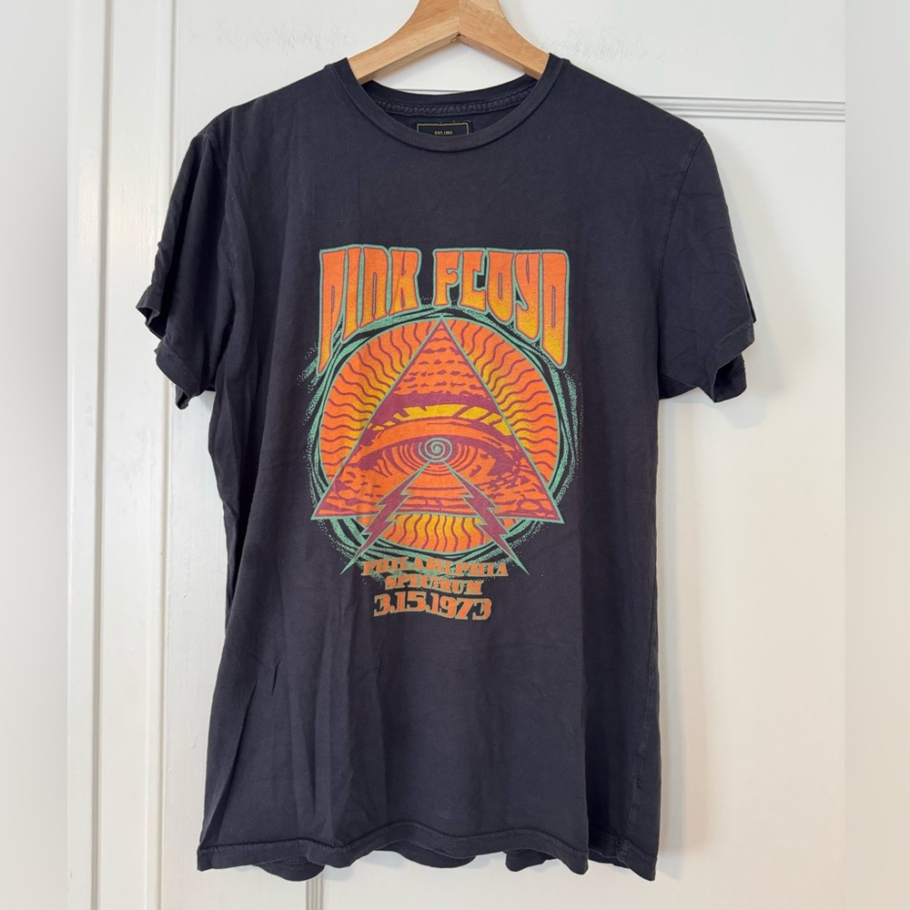 Pink Floyd Graphic Black T-Shirt